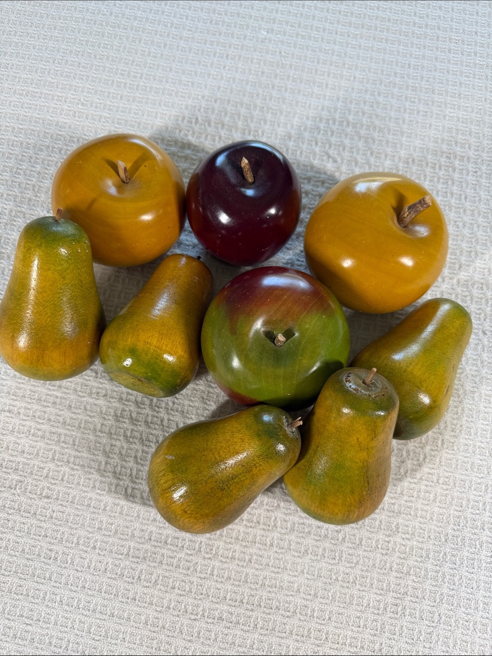 Artificial/ fake wooden fruit pears, and apples
